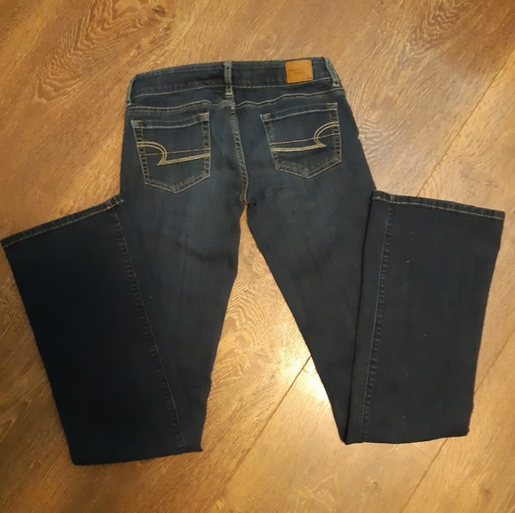 AE Favorite boyfriend super stretch jeans - Picture 4 of 6